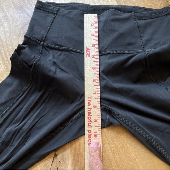 LULULEMON POWER THRU HI RISE TIGHT LEGGING 4 GRAY DROP IN POCKETS RAW LEG HEM - Picture 10 of 12